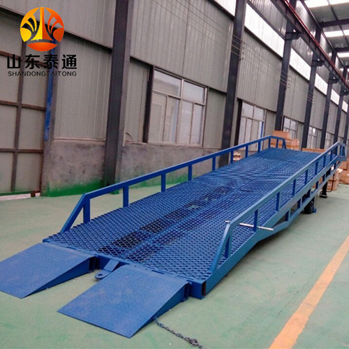 移動(dòng)式登車(chē)橋